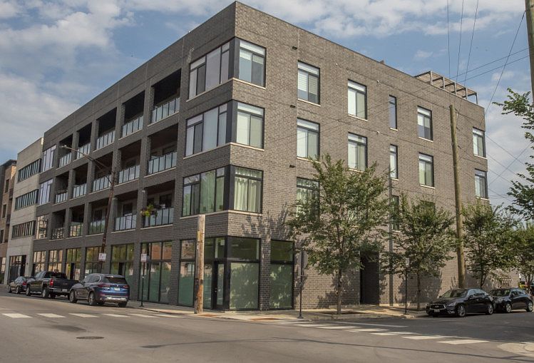 1st image of 469 N Paulina St Unit 204