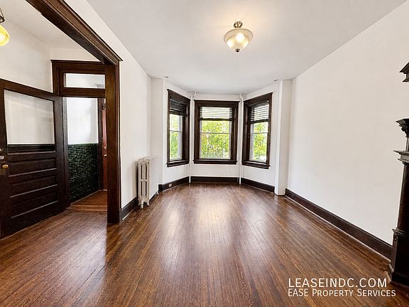 5th image of 128 Adams St NW