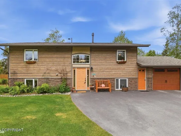 317 Diane Ln, Soldotna, AK 99669
