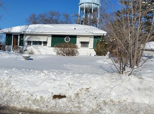 433 113th Ave NW, Coon Rapids, MN 55448