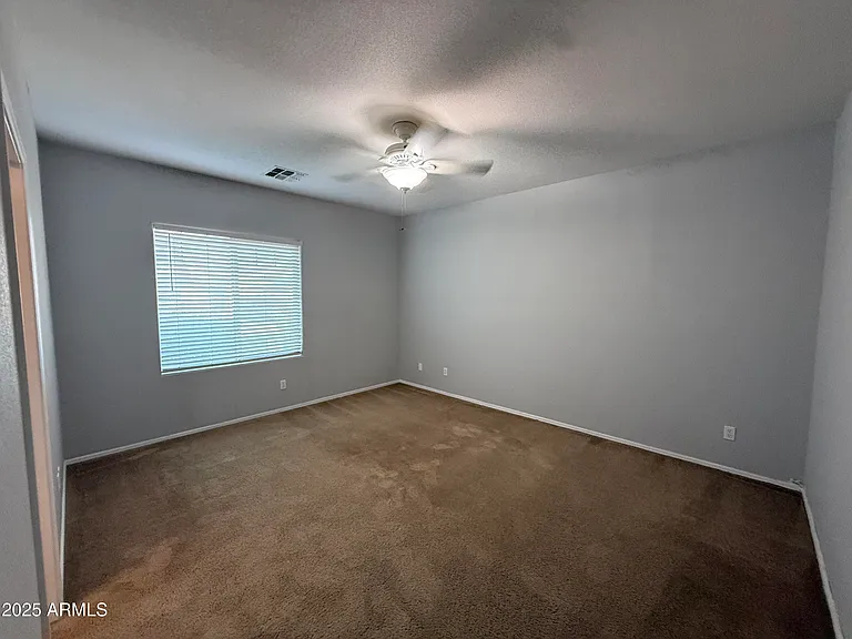 885 E Cherry Hills Dr — Photo 4