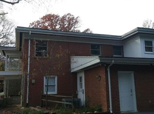 1732 16th St NE #B, Hickory, NC 28601