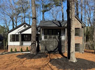 1038 Knotts Pointe Dr, Woodstock, GA 30188