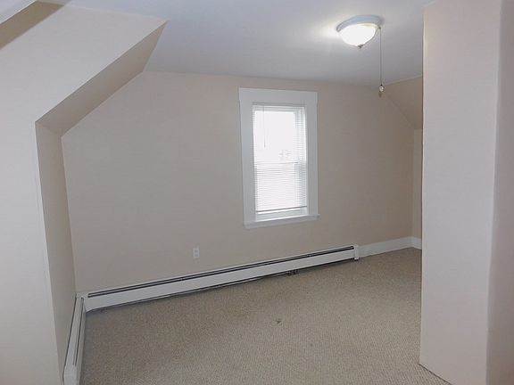4th image of 13 Quincy St #13B