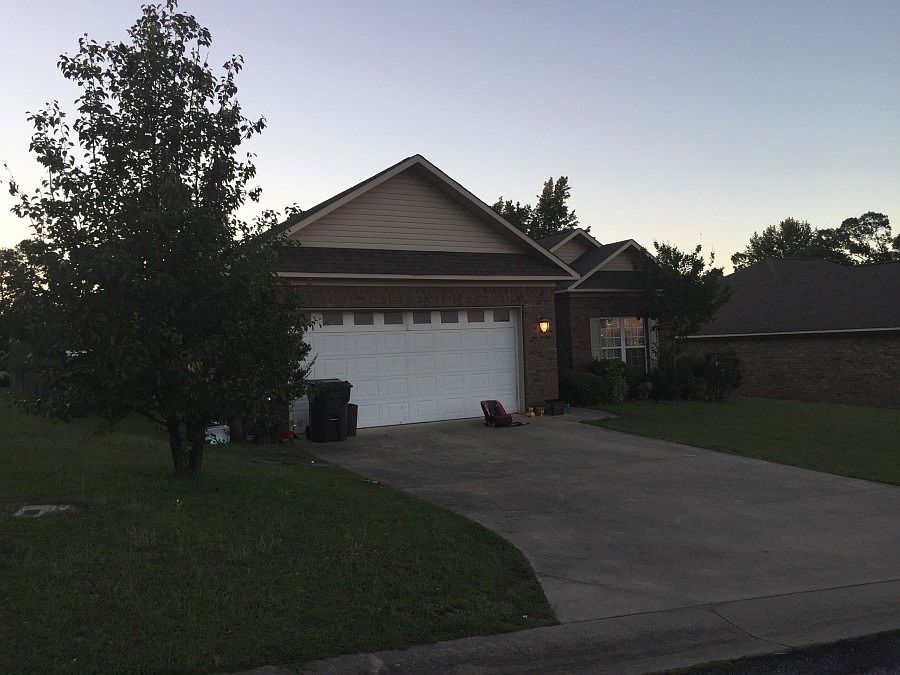 2nd image of 109 Stratford Ln