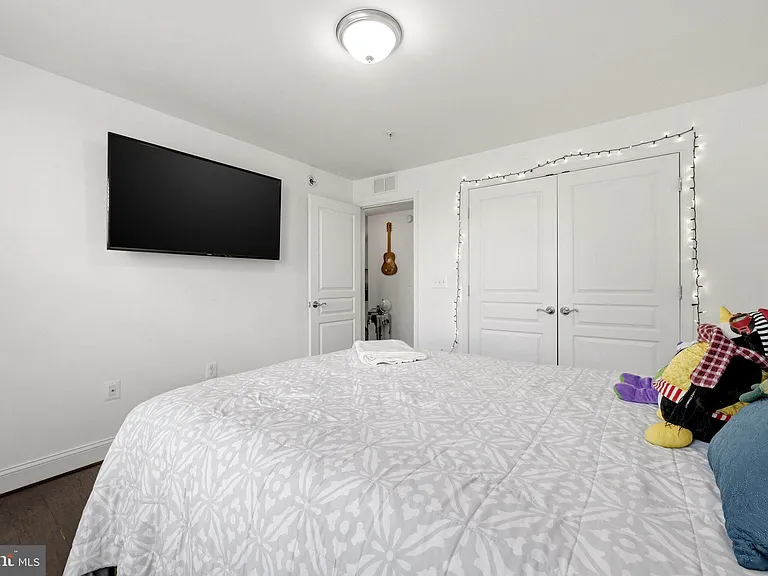 14848 Mason Creek Cir — Photo 31