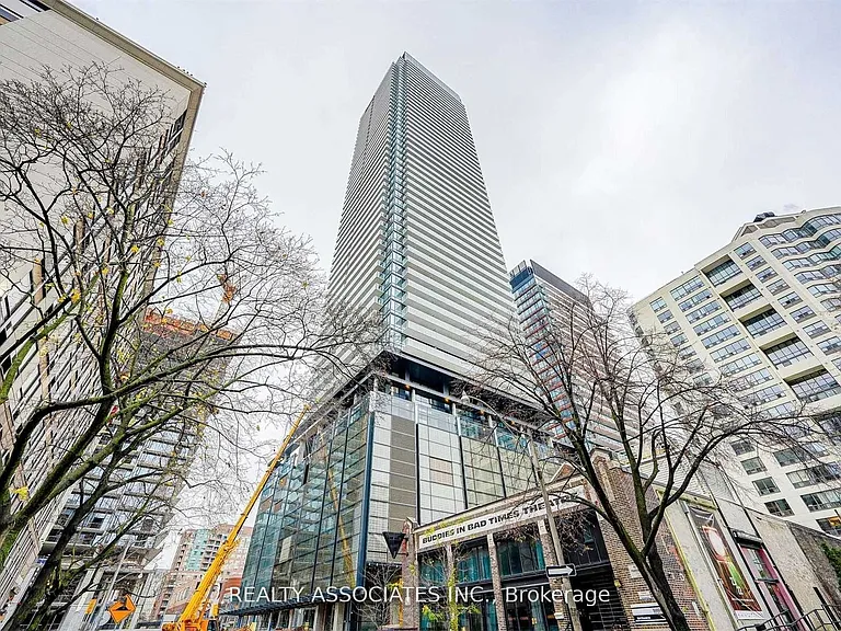 501 Yonge St #4003 — Photo 17