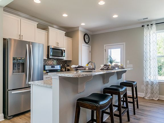 3rd image of Towton Pl Homesite 4