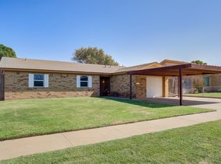 1706 Aberdeen Ave, Wolfforth, TX 79382