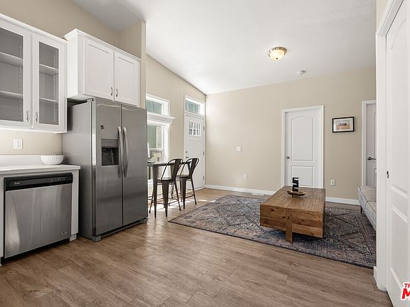 5th image of 8250 Lankershim Blvd #17