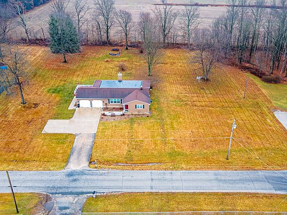2nd image of 4988 Donna Dr