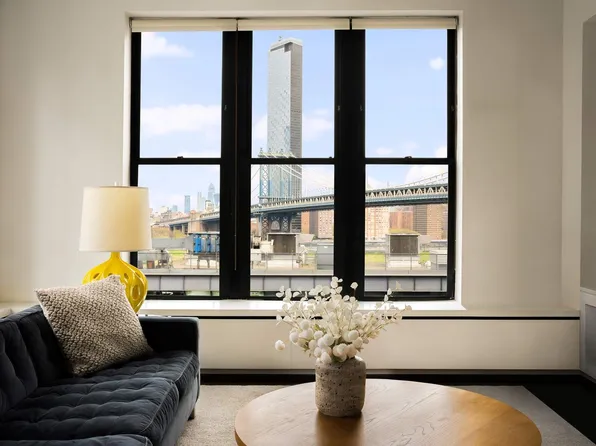 30 Main Street image 5 of 19