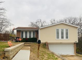 1276 Hitching Post Dr, Arnold, MO 63010