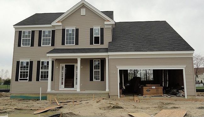 1st image of 303 Windsor Rd