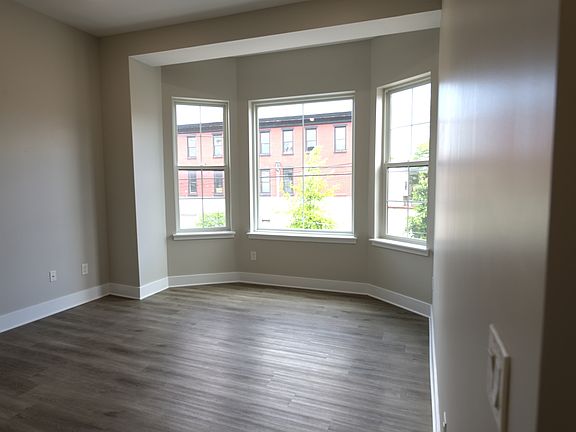 2nd image of 4000 W Girard Ave