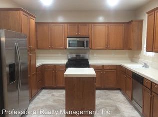 1910 Simon Schuster Way, Bakersfield, CA 93311