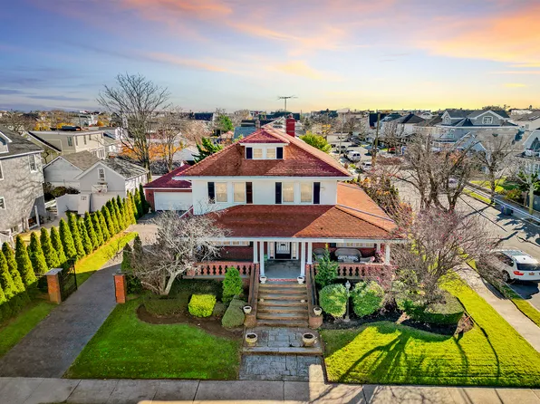 142-15 Newport Avenue image 1 of 42