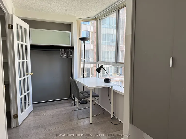 44 Gerrard St W #1701 — Photo 18