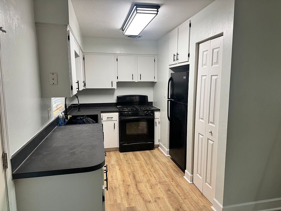 1st image of 3501 NW 17th Ter