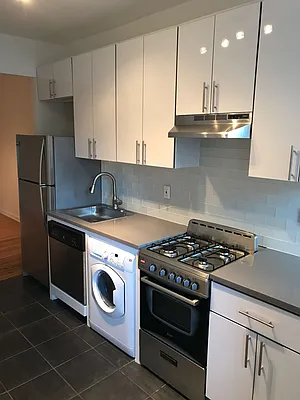 Rented by Flatiron Real Estate Advisors LLC | media 6