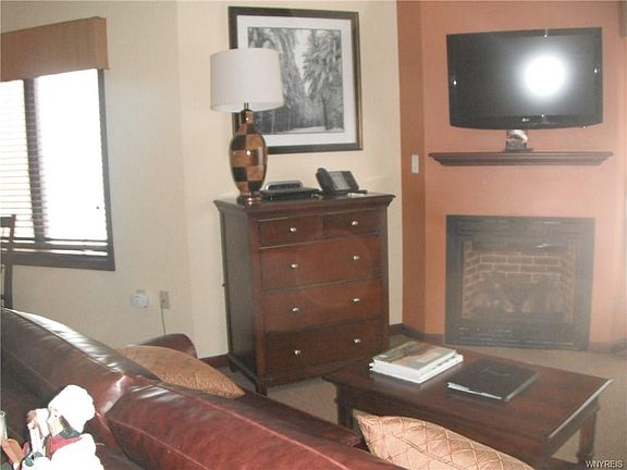 5th image of 6557 Holiday Valley Rd #213/215-4
