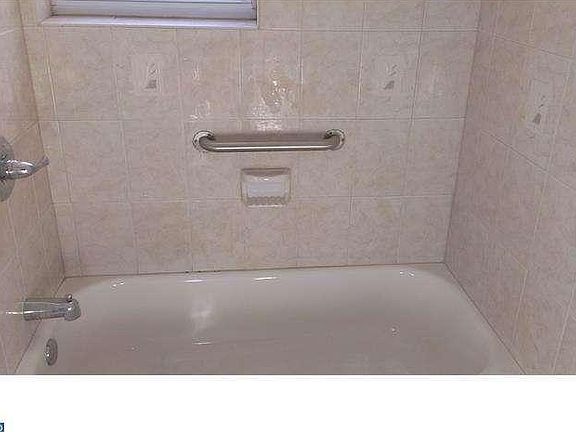 5th image of 3800 N Darien St