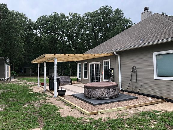 3rd image of 280 County Road 3542