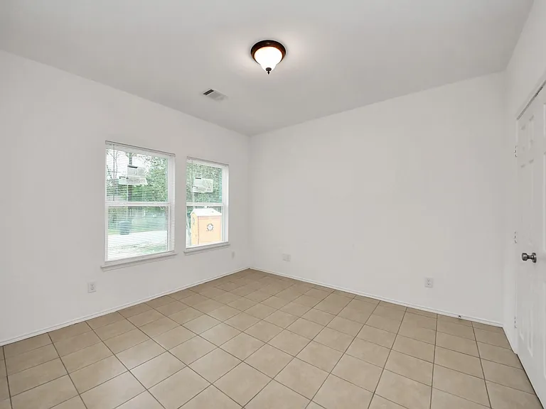 9210 Wheatley St — Photo 11