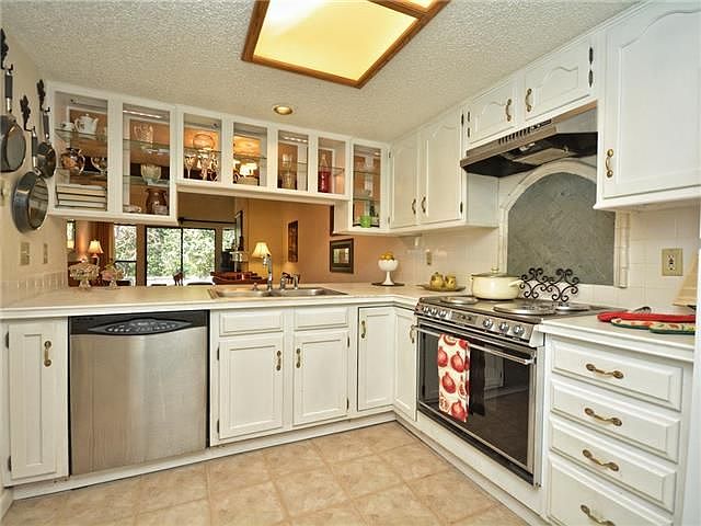 1st image of 8108-A Baywood Dr