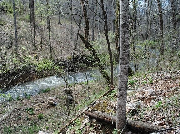 3rd image of Old Clarksville Park