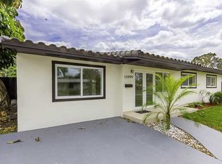 13999 Lake Lure Ct, Miami Lakes, FL 33014