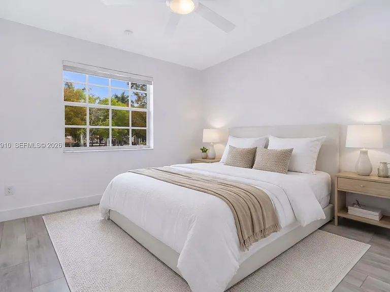 4977 SW 135th Way — Photo 16