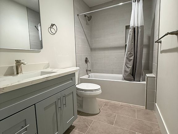 5th image of 415 6th Ave #A