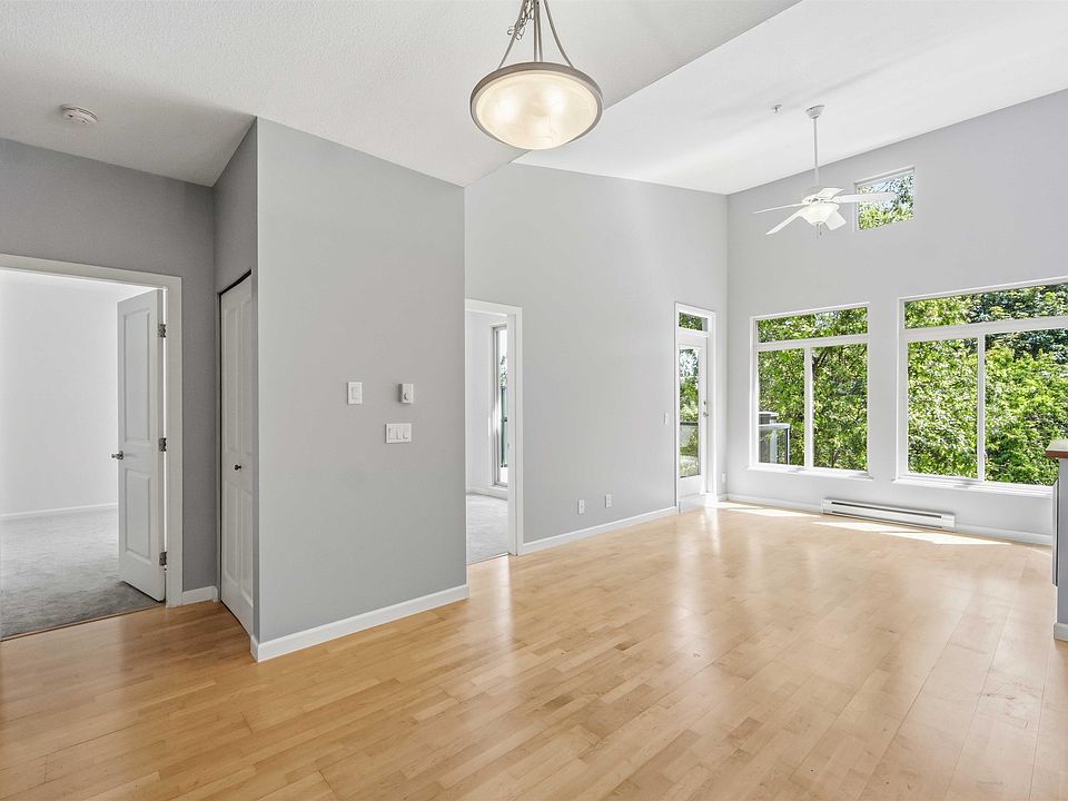 1st image of 15385 101a Ave #421