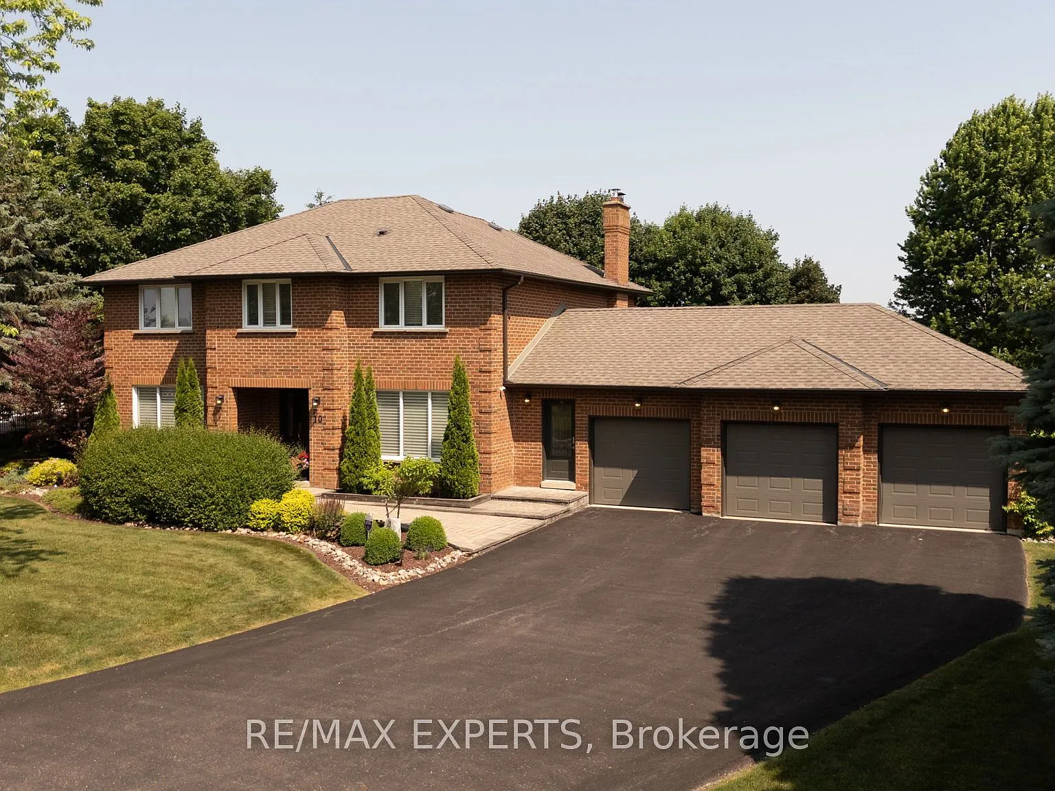 4 bed, $4,950 — Photo 1