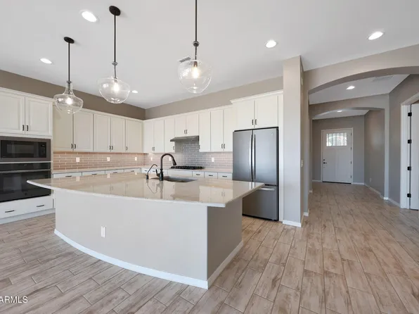 42198 W CENTENNIAL Court, Maricopa, AZ 85138