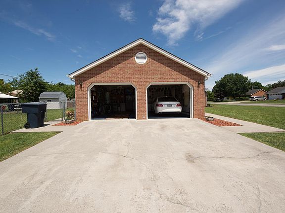 3rd image of 3402 Preston Ave NW