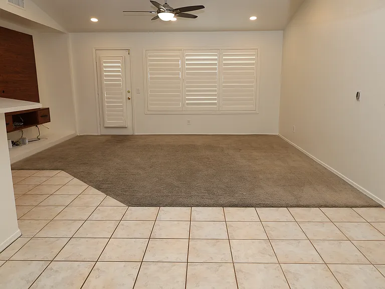 15201 S 47th Way — Photo 8