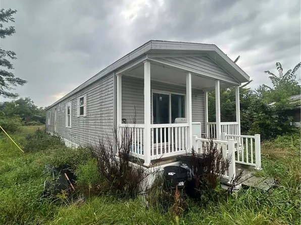 62989 Institute Rd, Lore City, OH 43755