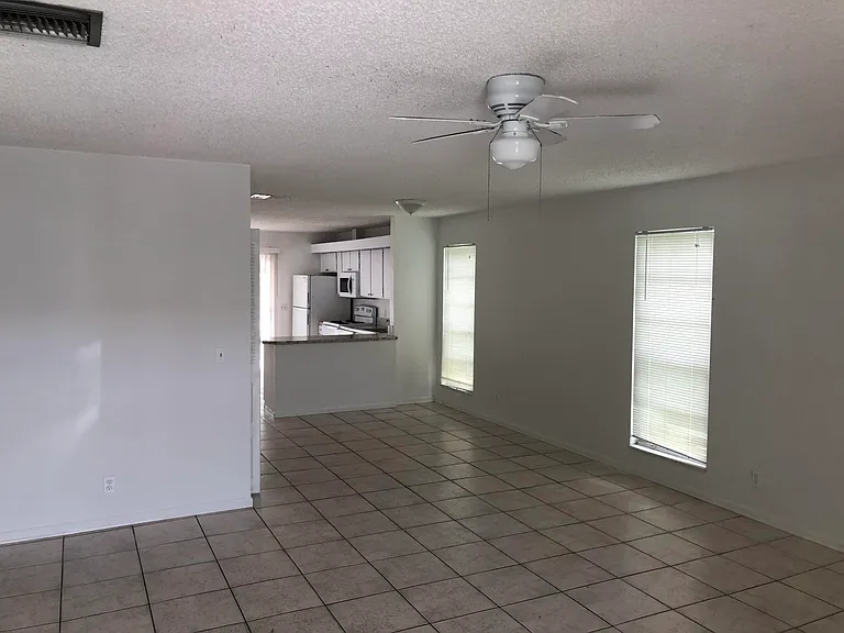4651 Orleans Ct #D — Photo 12