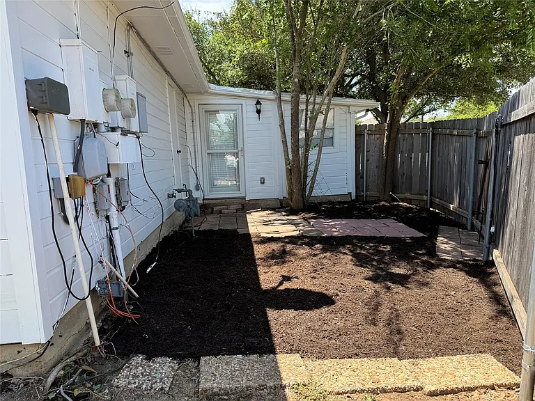 8112 Willet Trl #A — Photo 21