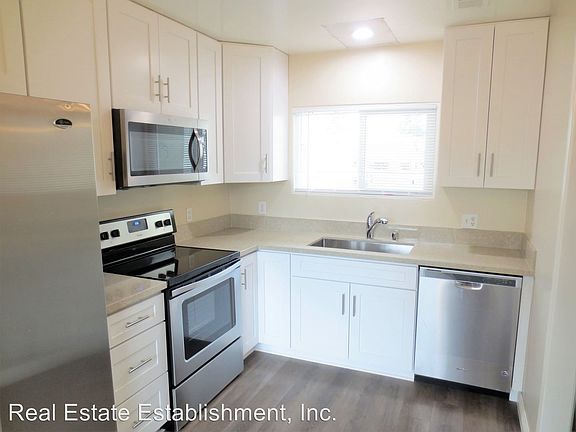 4th image of 1094 Napa St