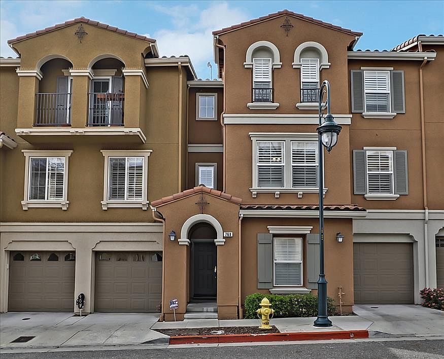 1st image of 768 Batista Dr