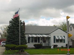 189 N 13th Ave, Beech Grove, IN 46107