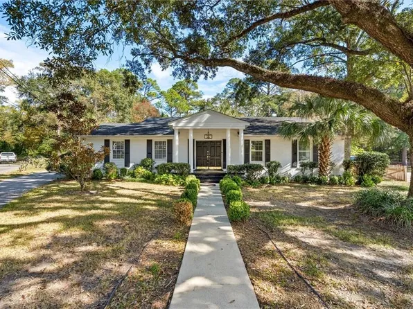 4151 Laval Dr, Mobile, AL 36693