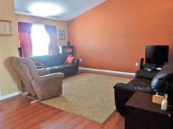 3rd image of 8516 Moonstone Ct