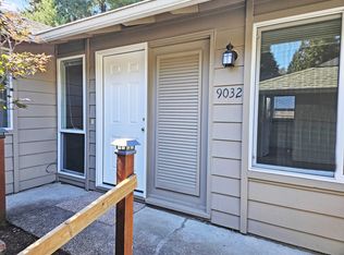 9032 SW Monterey Pl, Portland, OR 97225