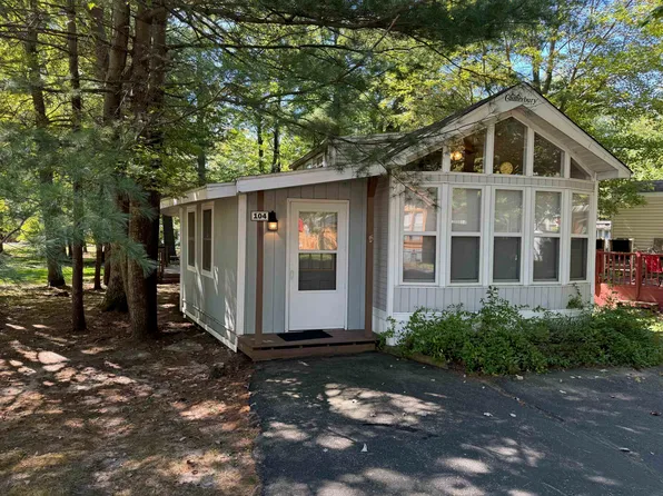 104 Misty Pines Dr #16, Wisconsin Dells, WI 53965