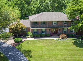 1879 Ironstone Rd, Saint Louis, MO 63131