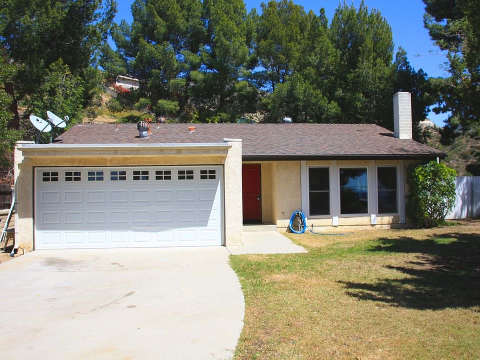 1st image of 13401 Lochrin Ln
